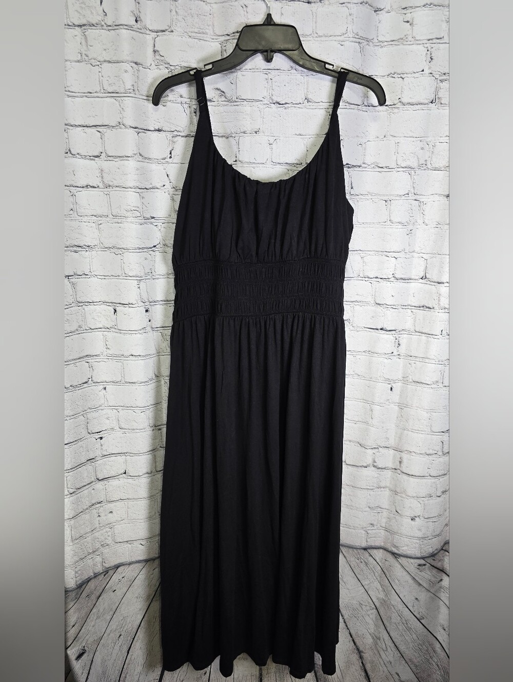 Old Navy Black Smocked Waist Maxi Dress Size XL New With Tags